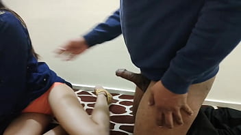 Kakak Tiriku Yang Seksi Mengajarku Cara Bercinta Dengan Audio Hindi Yang Menggairahkan