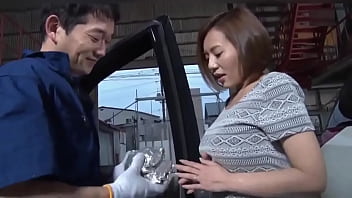Istri Jepang Selingkuh Dihajar Kontol Gede Montir Bengkel