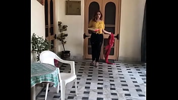 Gadis Desi Seksi Tanpa Bra