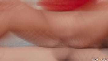 Hanya Satu Ranjang, Victoria Vale Di Brazzers Bikin Naga Meletus! Masukin Kode Xvpromo Buat Diskon Gila-gilaan!