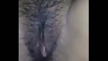 Adik Perempuan Asli India Dihardiki Dengan Suara Erang Hindi Yang Menggairahkan