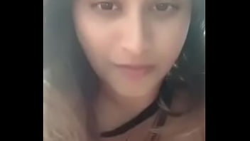 Gadis India Seksi Yang Siap Melayani Dengan Penuh Gairah