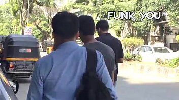 Cewek Nakal Tanya Ukuran Kontol Ke Pria Asing! Goyangan Hot Bikin Ngesot (prank India)