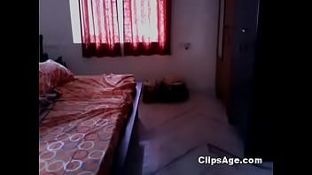 Desi Bhabhi Seksi Digituhin Habis-habisan Sama Devar Nakalnya