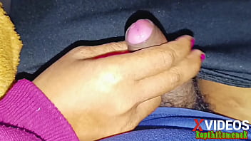 Bibiku Gila Pada Kelentit Yang Mungil Dan Menggoda