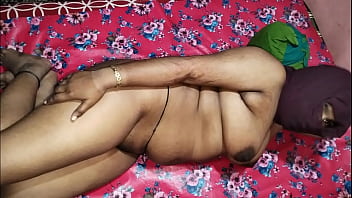 Ibu Menghisap Kontol Anaknya Untuk Mengajari Cara Main Game