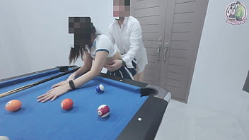 Gadis Thailand Naik Ke Meja Biliar… Dan Dihardcore Kencang! Suara Erang Thai