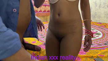 Bhabhi Montok Suaranya Merdu Bikin Sange Berat