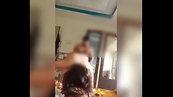 Pembantu Desi Dikentot Pantatnya Demi Gaji Bulanan
