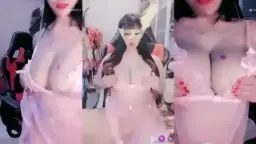 Mentor Ezzha Menggoda Dengan Dalaman Toge Yang Transparan Dan Menggairahkan