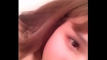Gadis Tionghoa Cantik Memainkan Memeknya