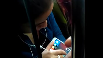Desi Bhabhi Yang Menggoda Dan Penuh Nafsu