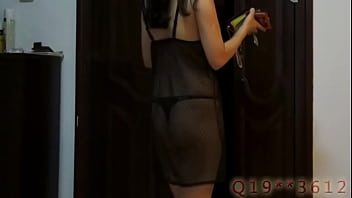 Gadis China Sange Buka Baju Saat Antar Pizza