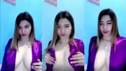 Celupkan Dirimu Ke Dalam Belahan Toket Mulus Hanny Yang Menggoda