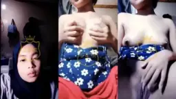 Gadis Ukhti Tanggalkan Hijab Pamer Memek Dan Toketnya Yang Menggoda
