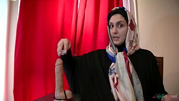 Nyonya Arab Yang Mendendam, Menghinamu Dengan Nafsu Yang Membara