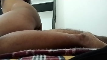 Mami Muda India Yang Menggoda Dan Liar Di Ranjang