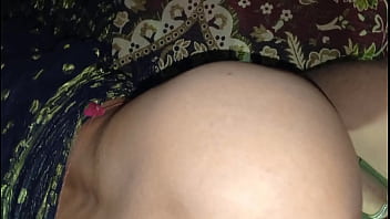 Kakak Ipar India Yang Ganas Dan Adik Ipar Yang Menggoda Dalam Aksi Seks Panas