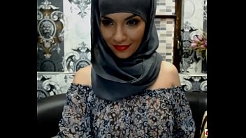 Vi Arab Menggoda Di Webcam, Video Porno Hd Yang Bikin Ngeces