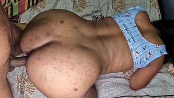 हरयाणवी भाभी की सुबह की गर्म चुस्की और जबरदस्त धक्का