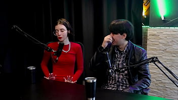 Curtia Se Exibir Bem Novinha, A Pandemia Lançou Mulheres No Pornô, Contou Pra Mãe, E Quando Vendeu Seu Primeiro Nude… – Yastrixx & Dixon (watch On: Sheer/red)