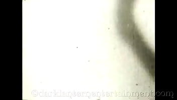 Kartu Pos Sensual Dari Ibu Tiriku Yang Menggoda