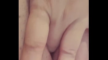 Gadis Asia Yang Menggoda Dengan Sensualitas Tak Terbantahkan