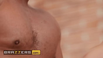 Eve Sweet, Pesenam Nakal Yang Menggoda / Brazzers / Masukkan Kode Xvpromo Di Situs Resmi Untuk Diskon