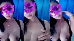 Dada Menggairahkan Miss Beyy