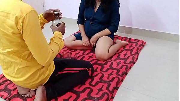 भारतीय अश्लील कहानी: सौतेली बहन को शराब पिलाकर पूरी रात जबरदस्ती चोदना
