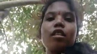 Gadis Adivasi Mesum Dengan Kekasihnya Di Hutan Belantara