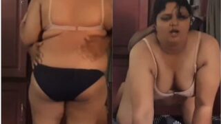 Pria Ngentot Bbw Tamil Dalam Video Porno Tamil