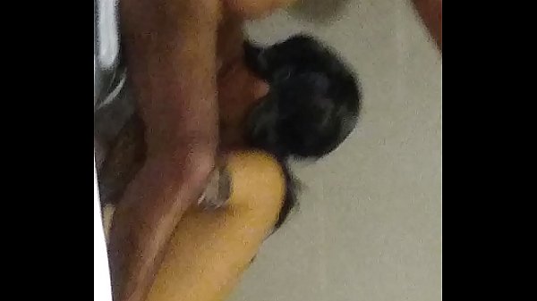 Neha Ngewein Abang Tirinya Sambil Mandi, Suara Desahan Panasnya Bikin Greget!