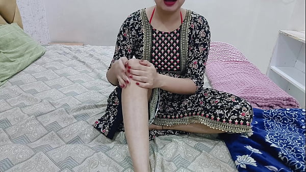 Kakak Tiriku Sendirian Di Kamar, Aku Ikut Masuk Dan Mengelus Vagina Di Malam Hari