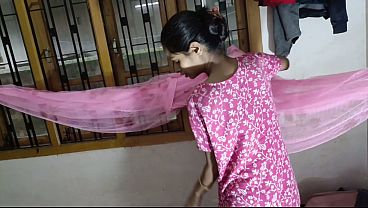 Desi Bhabhi Menggoda Kekasihnya Yang Bergagah Perkasa Ke Rumah Untuk Aksi Bercinta Sore Yang Liar