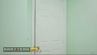 Kesenangan Penghirup Kontol Cory Chase / Brazzers / Masukkan Kode Xvpromo Di Situs Resmi Untuk Diskon