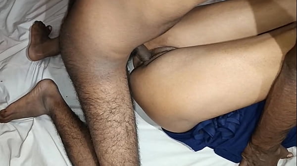 Kakak Ipar Tiriku Dan Adik Tiriku Beradu Nafsu Di Ranjang