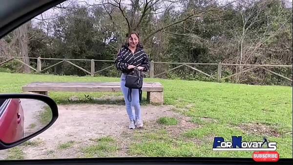 Mamá Latina Caliente Follada Salvajemente En El Auto Por Victor Bloom