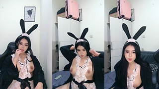 Cosplay Kelinci Seksi Yang Menggoda