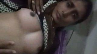Istri India Telanjang Digoda Jari-jari Nakal
