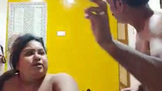 Video Panas Bhabhi Bengali Montok Ngentot Kasar