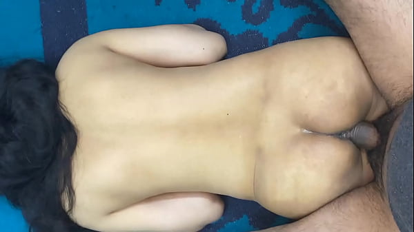 Istri Seksi India Dipalai Pantatnya Lalu Ditancapin Kontol Besar Sampai Meraung-raung