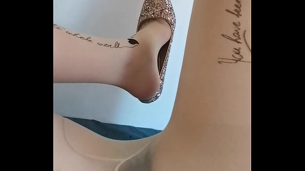 黑丝魅惑 撩拨欲火难耐