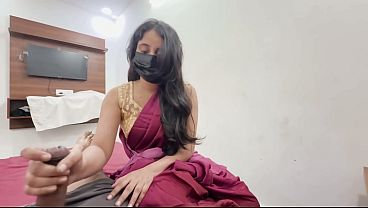 Bokep India Istri Panas Ngentot Suami Di Rumah Dengan Audio Romantis Berbahasa Hindi
