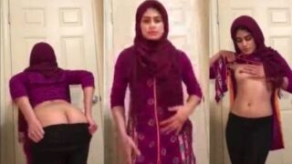 Gadis 18 Tahun Pamer Payudara Telanjang Di Video Panas Pakistan