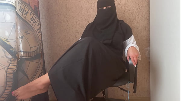Joi Panas Dari Ibu Arab Berhijab Yang Bikin Makin Greget