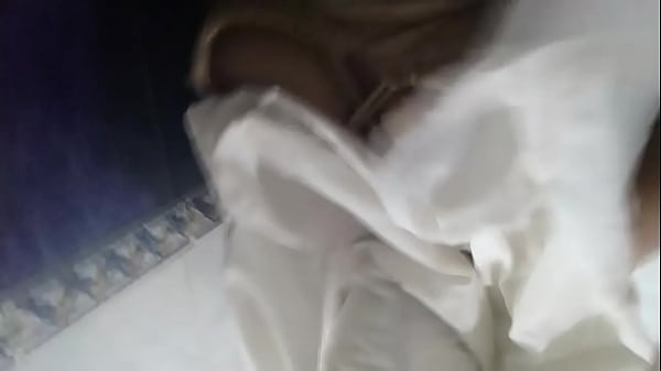 Arab Sex Amateur: Istri Dan Ibu Berhijab Squirting Masturbasi Pussy Di Webcam