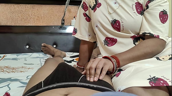 भारतीय जोड़े ने रात में किया गर्मागरम सेक्स, देसी हिंदी अश्लील
