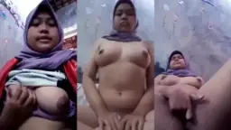 Abg Jilbab Ngena, Susu Montok Nyempil, Jari Mainan Basah.