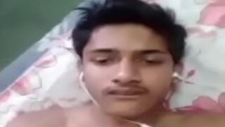 Video Call Skype, Cewek India Digituin Pervert, Video Mms-nya Bocor.